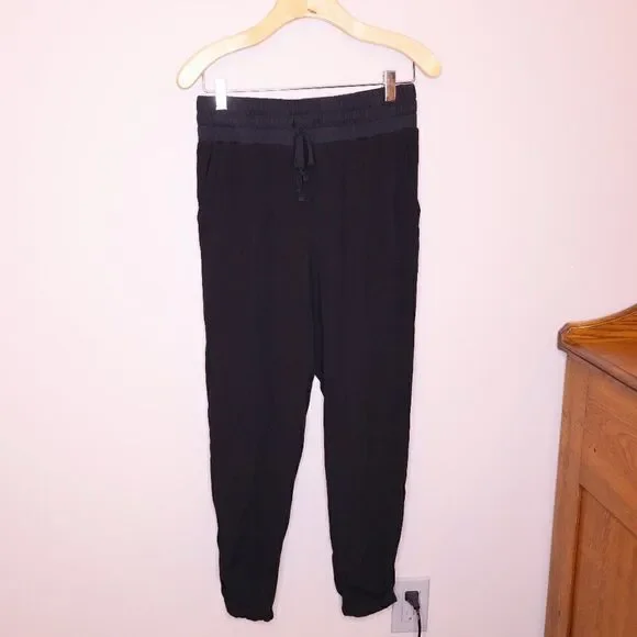 Aritzia Sunday Best Grenville Black Jogger Sz S - Picture 2 of 7